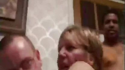 Maintenant, quand un étudiant russe portant des jupes courtes pour voir la personne en charge d'elle, sa chatte immédiatement trempée à cause de l'excitation et tout son corps tremblant, mais que faire dans une telle situation, bien sûr, site de porno espagnol allusion à lui sur le sexe et le laisser pas s'asseoir, pas stupide mais juste l'embrasser et baisée, trous très serrés