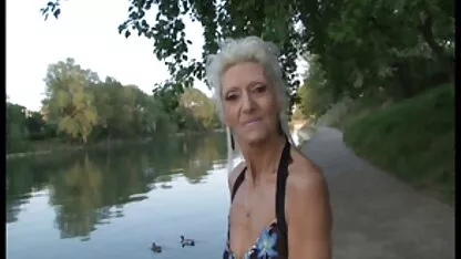 Les filles agacent enseignant film pornographique espagnol