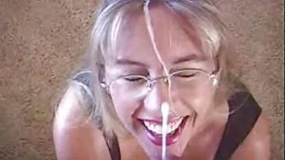 Sexy cutie a prof espagnol porn lesbienne sexe avec elle demi-soeur