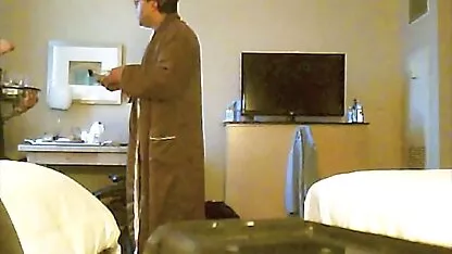 C'est ainsi qu'un groupe sexe place pour une fille brune mince que l'homme essayait de mettre deux enfants matures en même temps dans un film porno espagnol le cul et la baise, mais elle le veut alors à cause du sentiment que c'était fou