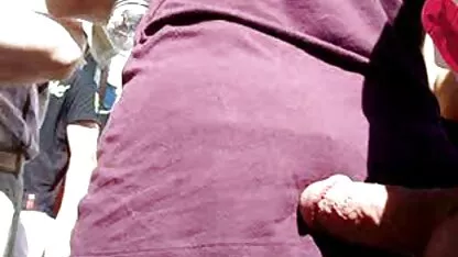 Petite femme mature Agent Immobilier fermé la grosse affaire avec les clients espagnol porno riches par la baise sauvage dans sa nouvelle maison