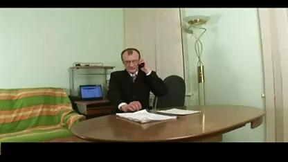 Compilé film porno espagnol complet de divers baise masseur avec les clients de leur jeune