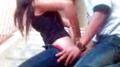 Les gobelins veulent voler des jouets sexuels de sa femme au foyer, mais la mère se méfiait et film porno gratuit espagnol baise voleur