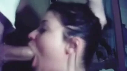Fille dans la selle de la porno espagnol hd étudiants coq avec elle prendre sur la