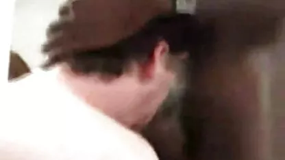 Fille veut aider son amant se détendre et coller serré sur lui et le gars verser le gros de lui pour la laisser le sucer d'une manière fiable puis film porno espagnol complet le poids avec lui dans la chatte