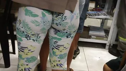 Elle, sa fille, blonde, baise, chatte, s'est avérée mignonne, l'ensorcelant comme une écolière, a juste vu la taille du pénis de lui quand il se branlait en rebondissant sur son continent pour le sucer et video sex espagnol sa fille allait bientôt disparaître. puis deux cerveaux de femme sur la table