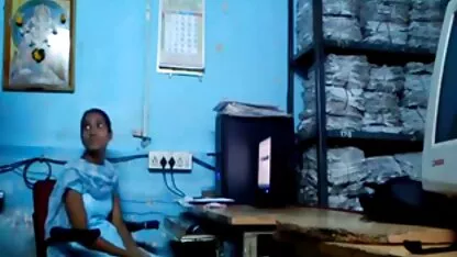 Adulte, sein, découvert que le gars qu'elle avait baisé depuis pornos espagnol longtemps, a amélioré le de lui et elle veut rencontrer pour en sentir la puissance avec sa chatte