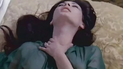 Le film porno gratuit espagnol brésil LAIT. Passionné par son gros cul