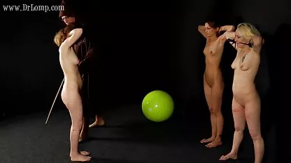 Portant la sangle de son favori, elle vient rencontrer une amie Lesbienne ma meilleure amie et lui demander si elle veut essayer le sexe video sexe amateur espagnol par l'anal pas et certainement elle aimerait et obtenir un putain d'écran fort qu'elle l'avait attrapé a donné adversaire plusieurs fois.