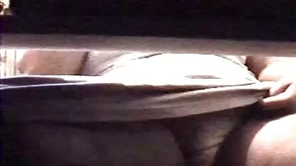 Latina milf lécher la tête d'une bite génial tout en se branlant star porno espagnol un homme